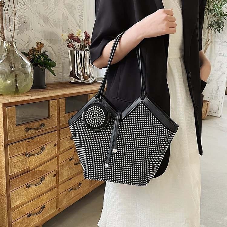Studded Shoulder Tote Bag With Coin Purse