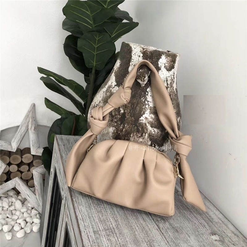 Samyaka Beautiful Heart winning designer Bag
