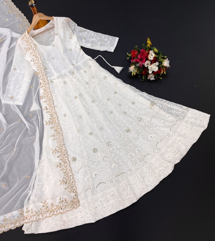 Samyaka Georgette Gown With Thread Work