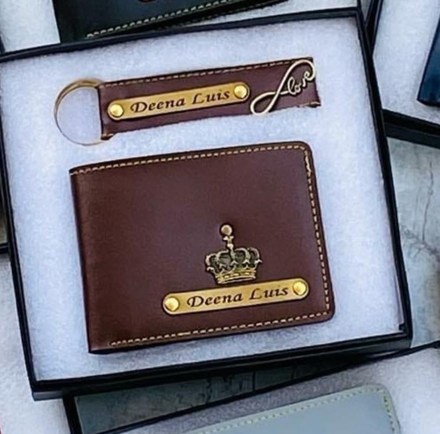 Samyaka Personalized Combo Keychain & Wallet