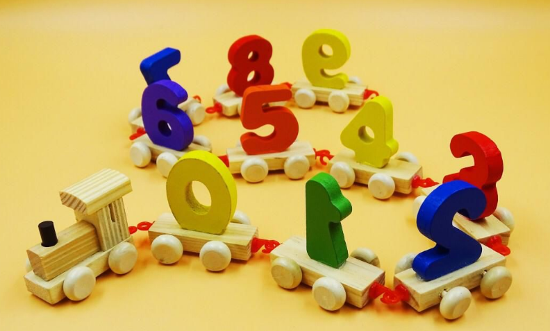 Learning Numerical Toy Train